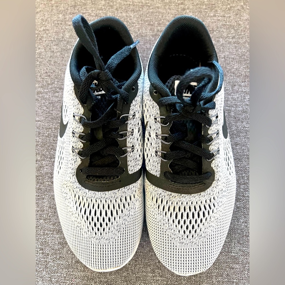 Nike Run RN Gray/ Black Running Shoes Youth Size: 4.5
